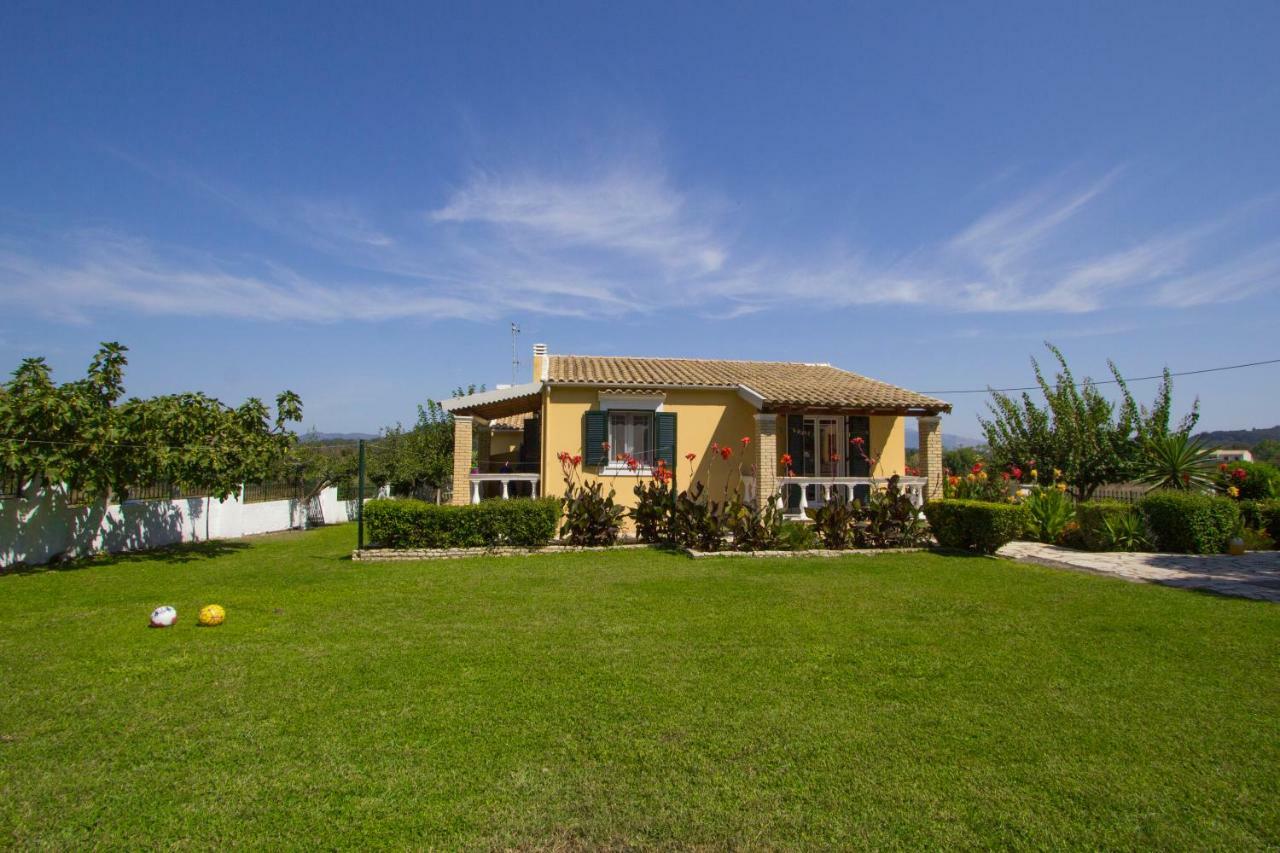 Countryside Villa Lisa 俄蒙尼斯 外观 照片