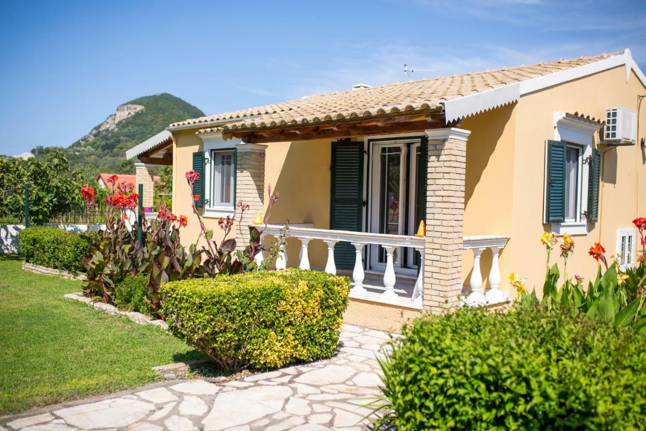 Countryside Villa Lisa 俄蒙尼斯 外观 照片